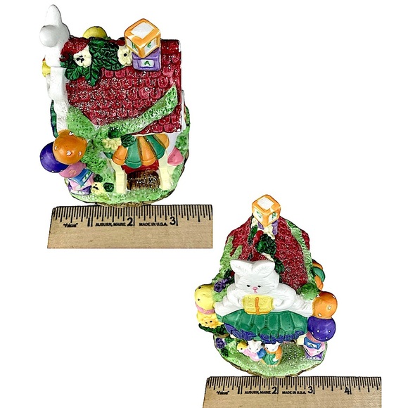 Hoppy Hollow Easter Village Toy Shop House Ceramic Vintage Collectible 2003 - Picture 5 of 16